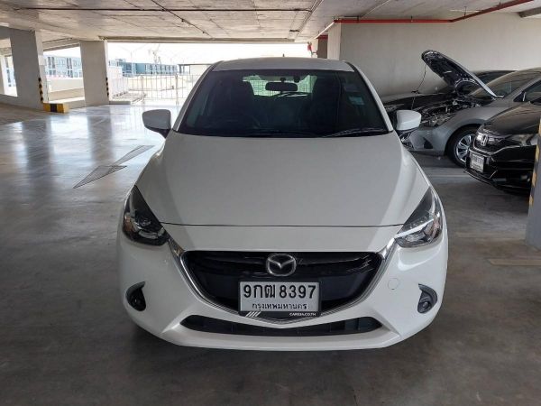 Mazda 2 1.3 Skyactiv Sports High Plus ปี 19 AT (รถมือสอง ราคาดี เจ้าของขายเอง รถสวย สภาพดี ไมล์แท้)