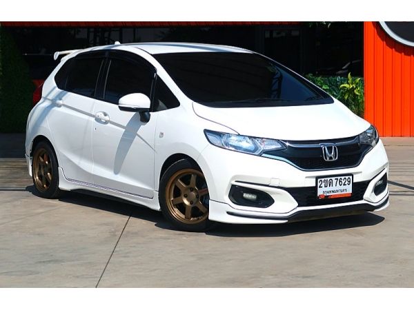 Honda Jazz 1.5V plus ปี2019