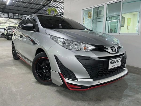 Toyota Yaris 1.2  รุ่น J เกียร์ Auto ปี 2019