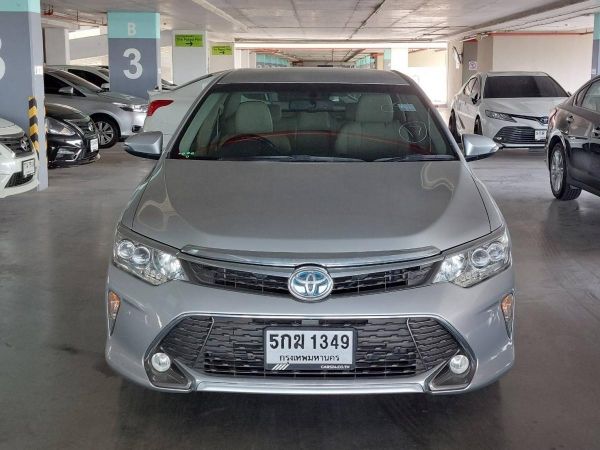 Toyota Camry 2.5 Hybrid ปี 16 AT (รถมือสอง ราคาดี เจ้าของขายเอง รถสวย สภาพดี ไมล์แท้)