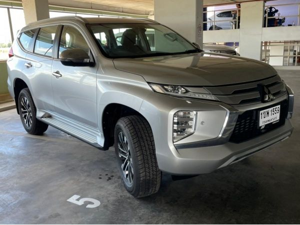 Mitsubishi Pajero-Sport 2.4 Gt Premium 2Wd ปี 20 AT (รถมือสอง ราคาดี เจ้าของขายเอง รถสวย สภาพดี ไมล์แท้)