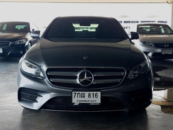 Mercedes-Benz E-Class E350E 2.0 Amg Dynamic (Ckd) ปี 17 AT (รถมือสอง ราคาดี เจ้าของขายเอง รถสวย สภาพดี ไมล์แท้)