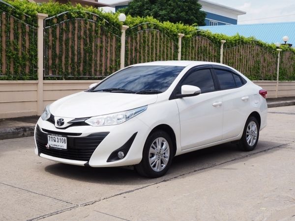 TOYOTA YARIS ATIV 1.2 E ปี 2017 จดปี 2018 เกียร์AUTO สภาพนางฟ้า รูปที่ 0