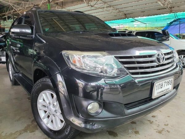 2013 Toyota Fortuner 3.0 V 4WD SUV ดาวน์ 0%