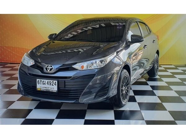 TOYOTA YARIS ATIV 1.2E A/T ปี 2017