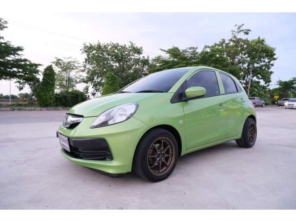 Honda Brio 1.2V ท๊อป A/T ปี 2012