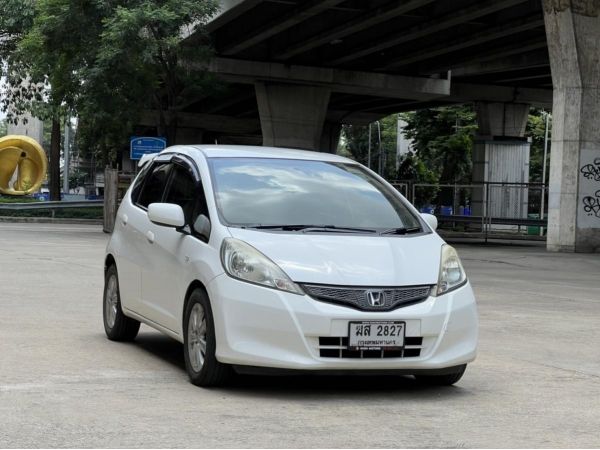 HONDA JAZZ 1.5V ออโต้