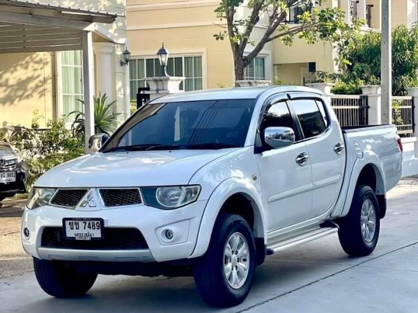 Mitsubishi Triton DBL 2.5 Plus VG Turbo เกียร์ออโต้ ปี 2013