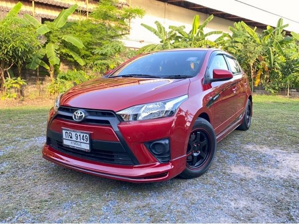 Toyota Yaris 1.2 รุ่น J เกียร์ Auto ปี 2017