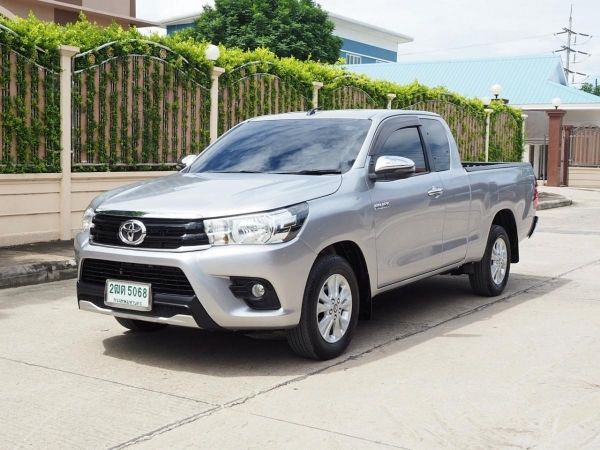 โตโยต้า รีโว สมาร์ทแคป 2.4 J Pius mnc manual ปี 2018