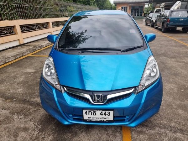 Honda jazz 1.5V i-vtec ปี 2013 Minor change