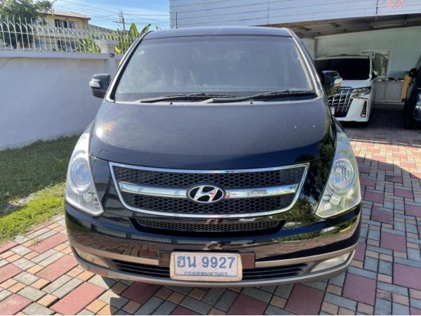 ขาย Hyundai H1 Deluxe ปี 2011 รถบ้านมือเดียวจากห้าง