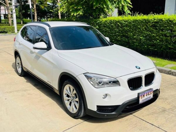 BMW X1 sDRIVE Sport 18i  Lci E84 สีขาว ปี 2013 รูปที่ 0