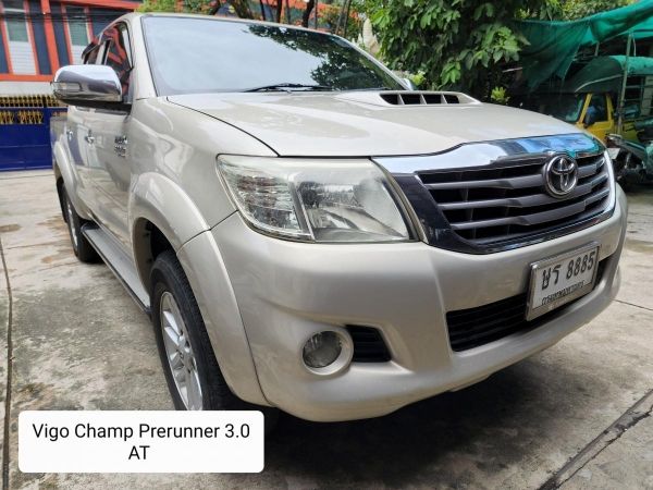 TOYOTA  Vigo Champ Prerunner 3.0 AT 2012