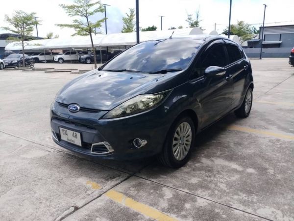 2013 Ford Fiesta 1.5 S รถบ้านมือเดียวสภาพสวย