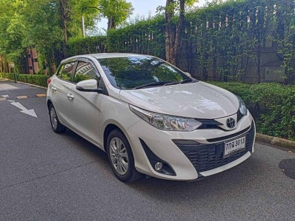 Toyota Yaris 1.2E ปี 2018 สีขาว