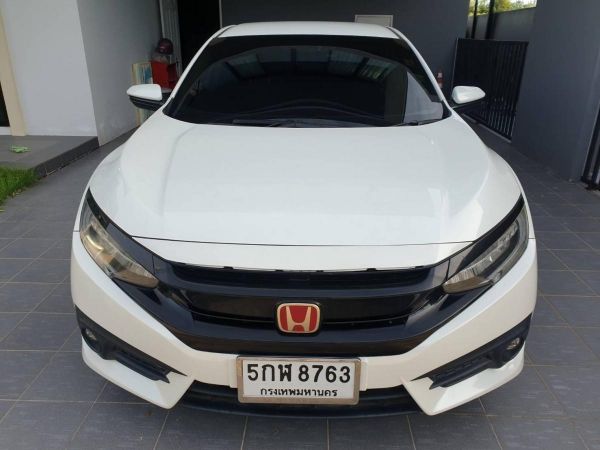 ขายแล้ว (SOLD) *** 719,000 บาท *** Honda Civic FC ปี 2016 รุ่น 1.5 Turbo RS ตัวท็อป ไมล์ 113,xxx กม