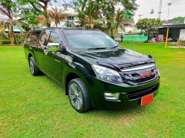 ISUZU D-MAX SPACECAB 2.5L M/T ปี 2014