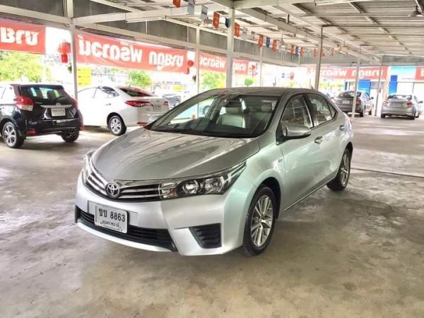 Toyota altis 1.6 G. รุ่น top. A/T ปี 2016