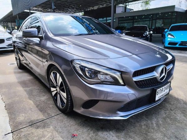 2017 Benz CLA200 1.6 URBAN Facelift แล้ว สีเทา เกียร์ออโต้