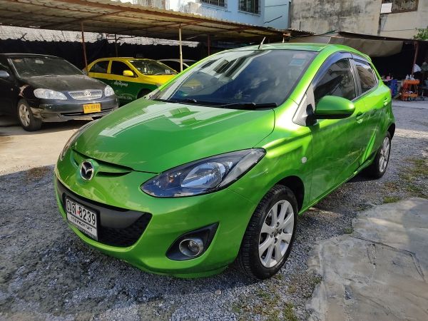 ขาย Mazda 2 Groove AT 5 ประตู ปี 2011 สีเขียว