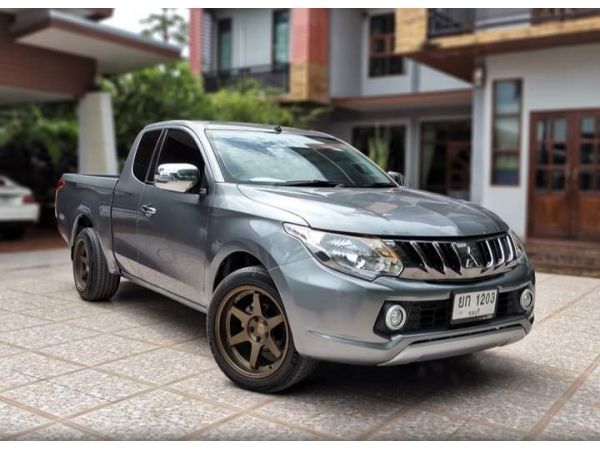 Mitsubishi Triton 2.5GLX MT 2018