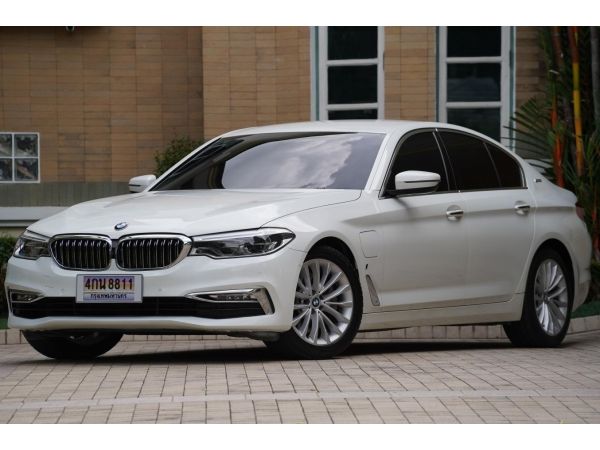 2018  BMW 530 E LUXURY  A/T สีขาว