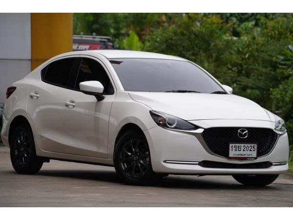 2020 MAZDA 2  1.3 C  A/T สีขาว