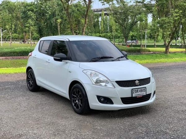 รูปของ SUZUKI SWIFT GLX 1.25L สีขาว A/T ปี2012