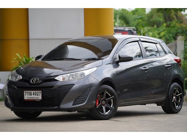 2017 TOYOTA YARIS 1.2 J  A/T สีเทา รูปที่ 0