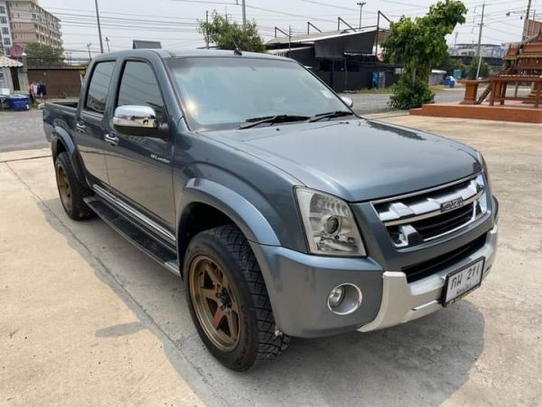 Isuzu D-Max 4ประตู Hi-Lander 2.5 Abs M/T ปี 2011