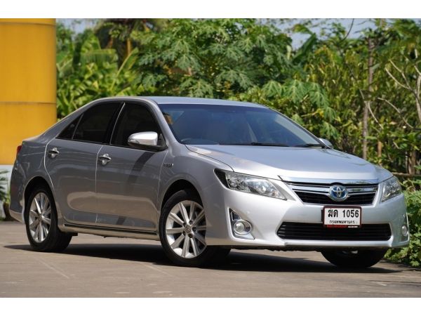 2012 TOYOTA CAMRY 2.5 HV NAVI A/T สีเทา