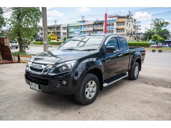 ISUZU D-MAX Hi-Lander CAB4 2.5 VGS Z M/T ปี 2012