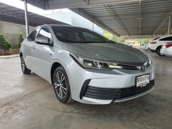 TOYOTA ALTIS 1.6G  A/T ปี 2017