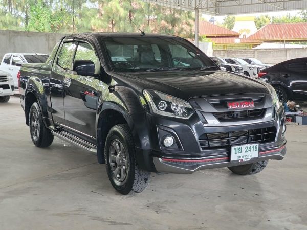 ISUZU D-MAX SPACE CAB 1.9 Z Ddi XSERI HI-LANDER M/T ปี 2017