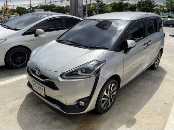 TOYOTA SIENTA 1.5 V ปลายปี 2019 จดปี 2020 รูปที่ 0