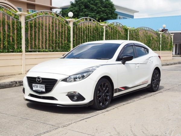 MAZDA 3 2.0 C RACING SERIES Limited Edtion ปี 2015 สภาพนางฟ้า