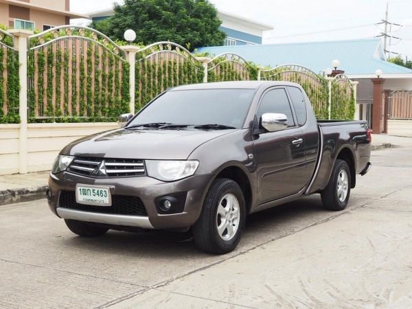 MITSUBISHI TRITON CAB 2.4 GLX (MNC)(CNG) ปี 2012 จดปี 2013 เกียร์MANUAL สภาพนางฟ้า