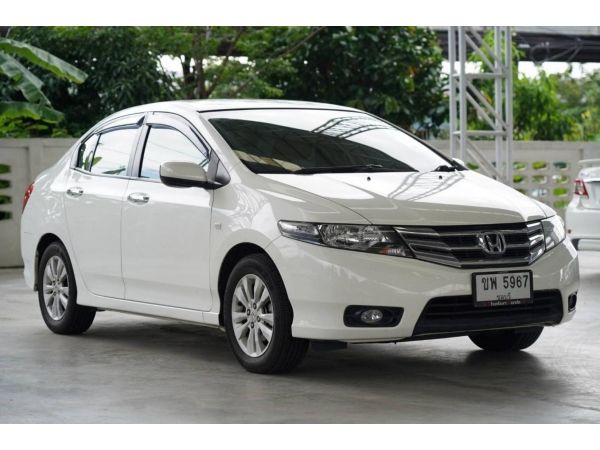 2013 HONDA CITY 1.5 V  CNG  A/T สีขาว