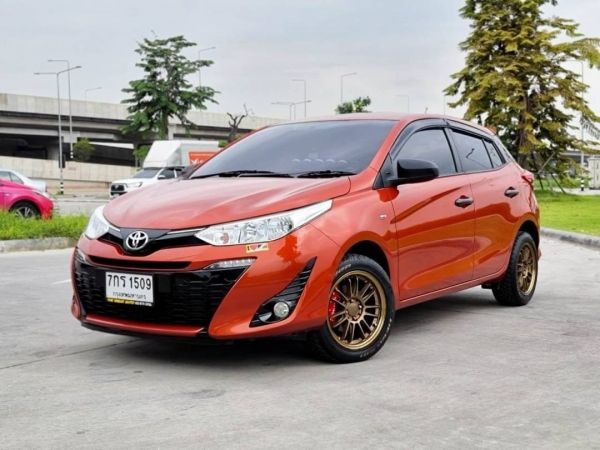 2018 TOYOTA  YARIS 1.2 J Eco ใหม่เหมือนป้ายแดง