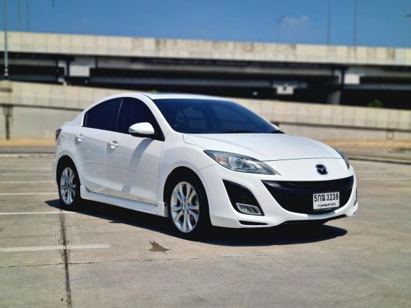 2012 MAZDA 3, 2.0 MAXX โฉม ปี11-15 4Dr สีขาว เครื่องยนต์เบนซิน รูปที่ 0