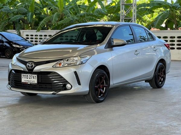 2018 TOYOYA  VIOS  1.5 E สีเทา