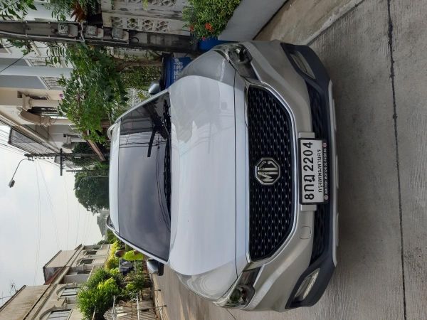 MG ZS 1.5 D รถบ้าน สภาพสวย ถูกมาก