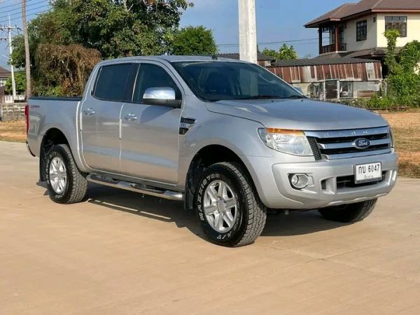 Ford Ranger XLT 2.2 Auto ปี 2013