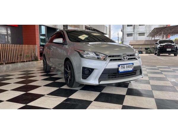 TOYOTA YARIS 1.2E A/T ปี 2015