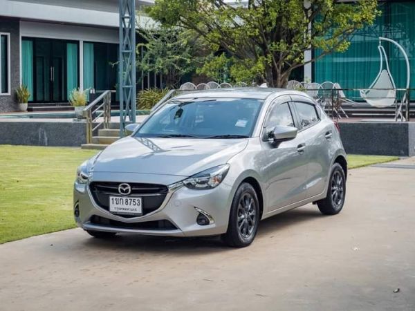 รูปของ Mazda 2 1.3 High AT. สีเทา ปี 2020