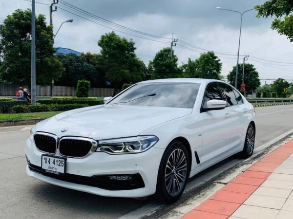 BMW SERIES 5 520D SPORT LINE G30 รถบ้านมือเดียวใหม่กริ๊บ รูปที่ 0