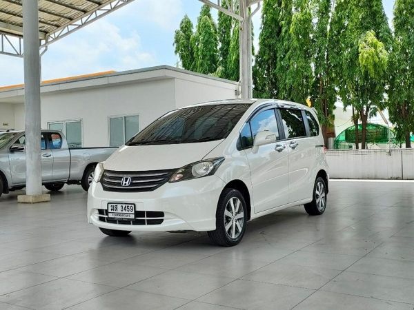 HONDA FREED 1.5 SE ปี 2011