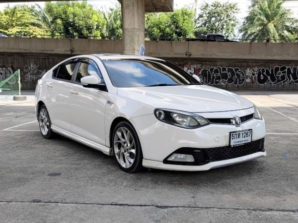 2016 MG 6 1.8 Fastback Sunroof AT ✅ซื้อสดไม่เสียแวท 5ประตู ไมล์88000