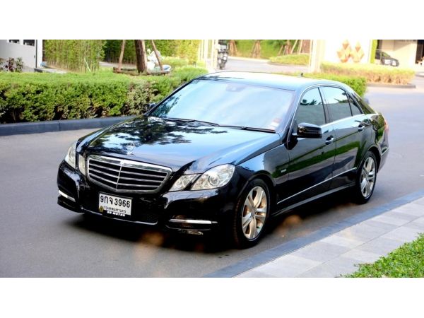 Mercedes Benz E250 CGI AV ปี2012